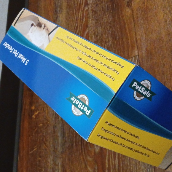 PetSafe Automatic 5 meal Programmable Pet Feeder Dispenser - Picture 10 of 10